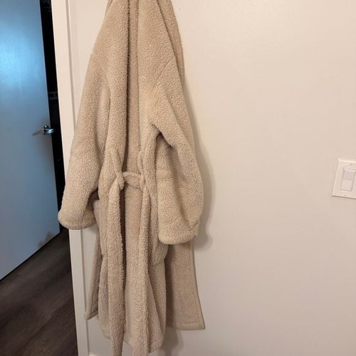 Cozy beige fleece robe - cozy,